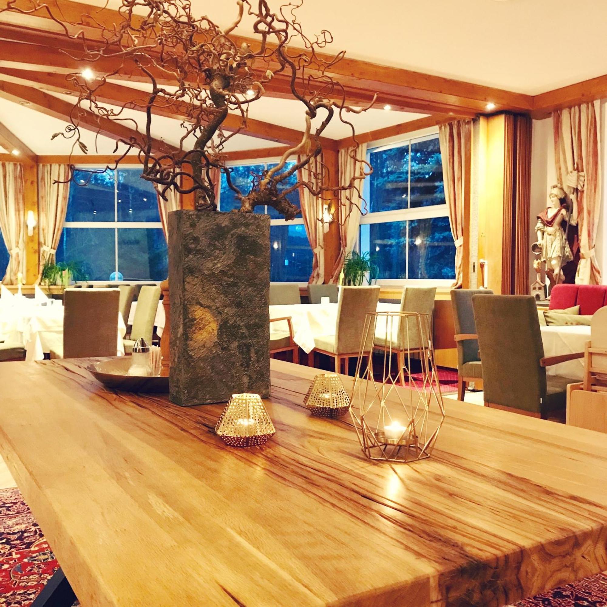 Hotel Vogtland บัดเอลสเตอร์ ภายนอก รูปภาพ
